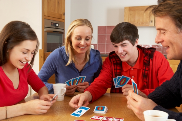 Family Playing Yammer Card Game